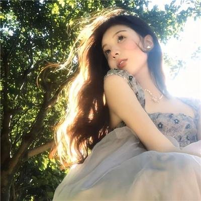 布鲁克斯，草地和可爱脸孔